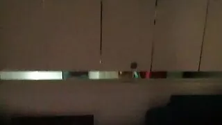 دو کالج کی لڑکیوں کو تین لڑکوں کے ساتھ ایک مقعد ٹرپل سیکس ویڈیو gangbang تھا